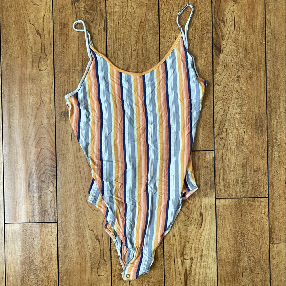 American Eagle Size M Bodysuit